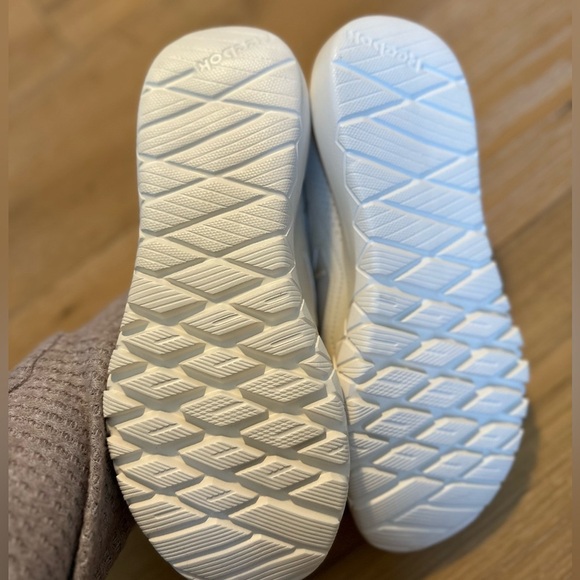 Men’s Reebok Flexagon Energy 4 Training Shoes Sneakers - Picture 9 of 10